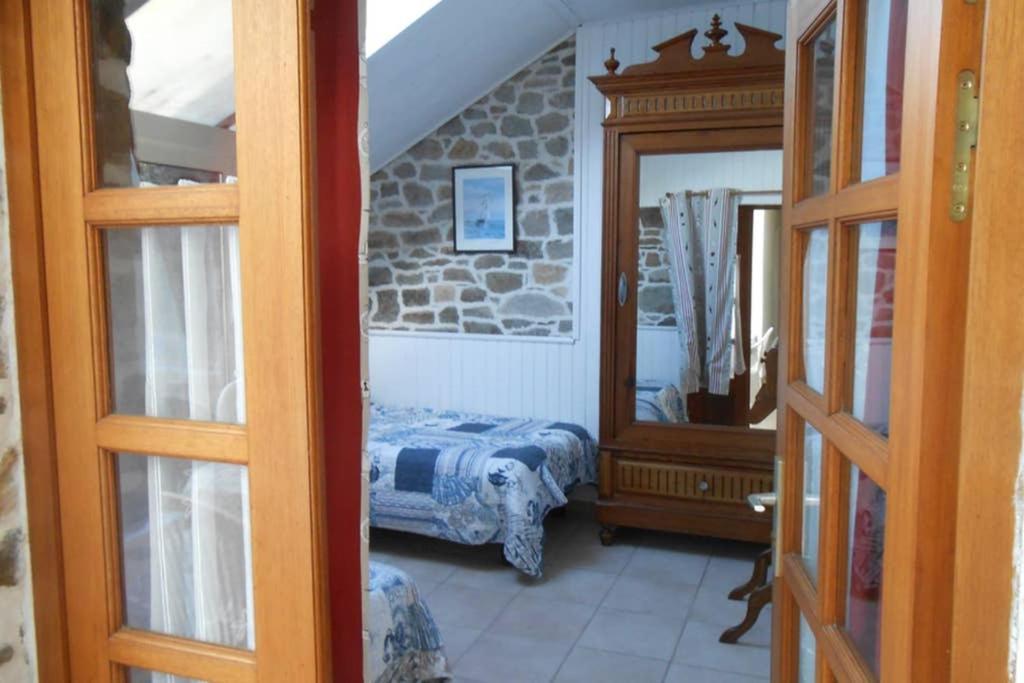 gîte marin petit châtelet Hirel Extérieur photo