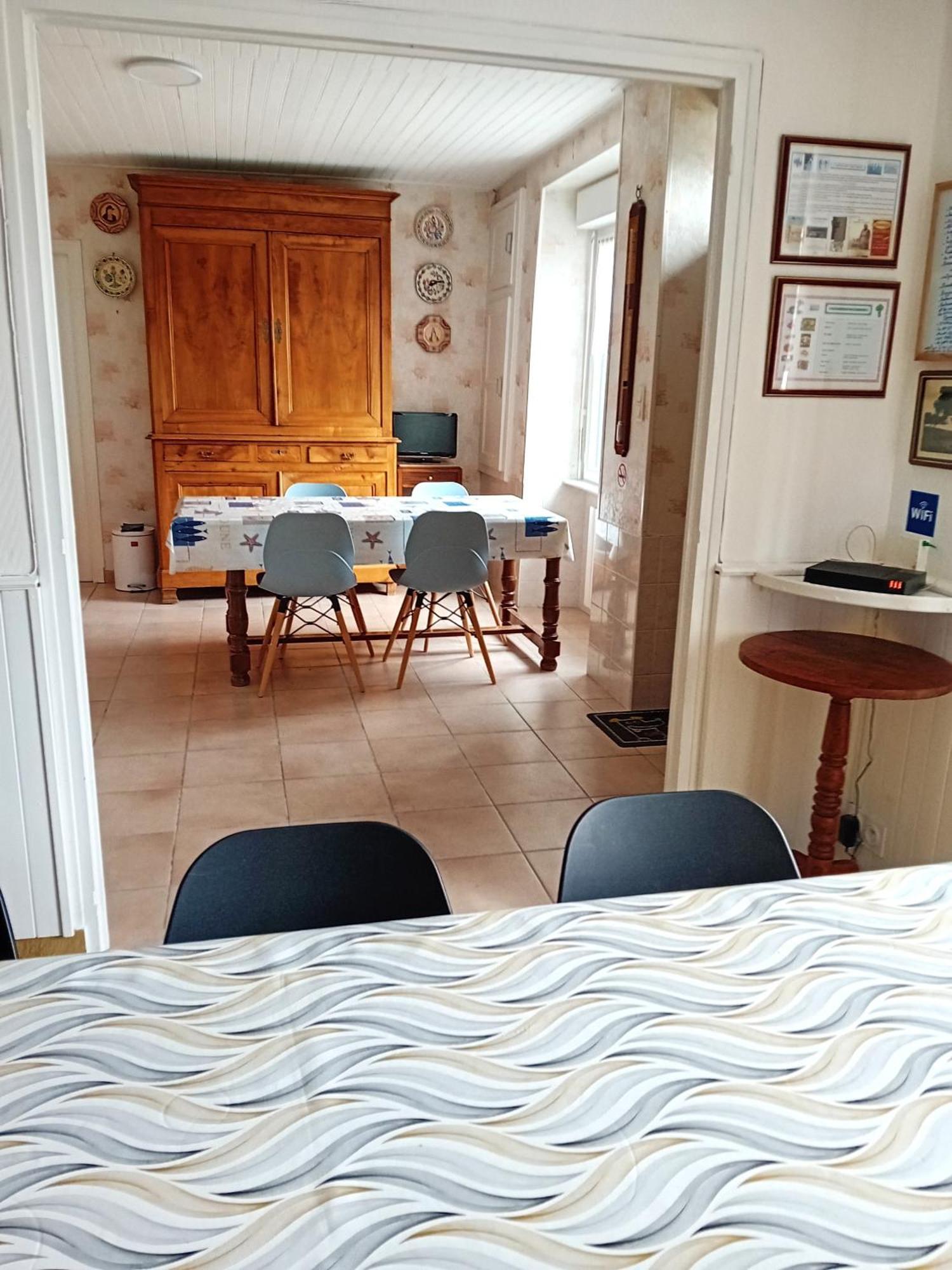 gîte marin petit châtelet Hirel Extérieur photo